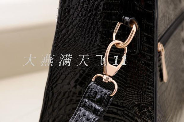 Luxury Fashion Cowhide Leather Women Handbags Tassel Rhinestone Tote Shoulder Messenger Portable Bags  -  GeraldBlack.com