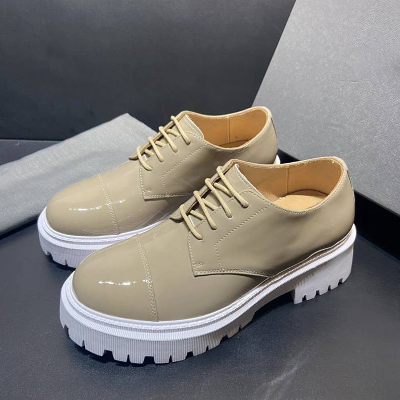 Retro Single Shoes Round Toe Lace-Up Casual Patent Leather Height Increasing Couple Shoes  -  GeraldBlack.com