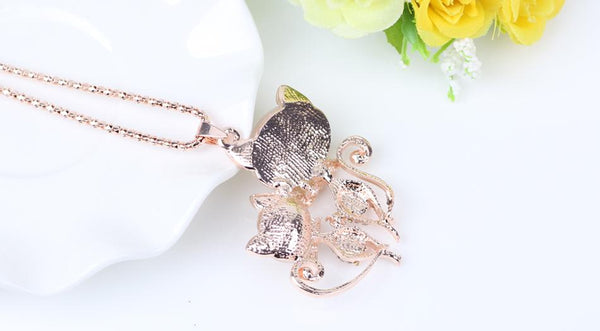 Women's Fashion Jewelry Cat Pendant Zinc Alloy Crystal Long Chain Necklace - SolaceConnect.com