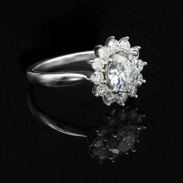 1ct 6.5mm White Moissanite Sun Flower Luxury Wedding Ring for Women  -  GeraldBlack.com