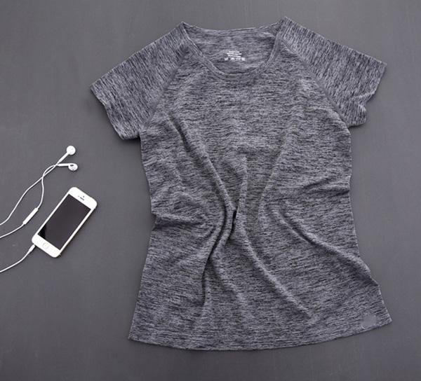 5 Colors Women's Quick Dry Breathable Yoga Shirt for Fitness and Sports - SolaceConnect.com