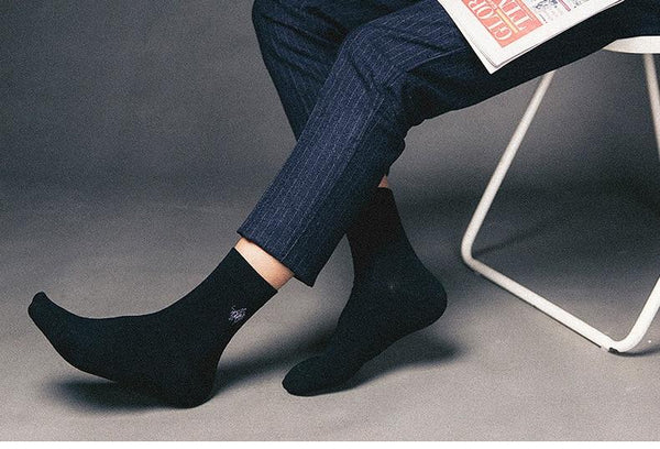 5 Pairs per Lot Casual Cotton Business Embroidery Socks for Men - SolaceConnect.com