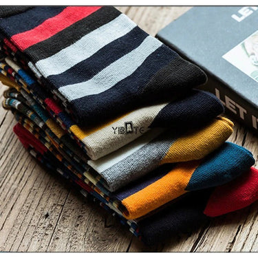 5 Pairs Popular Men's Latest Fashion Color Stripes Designed Socks  -  GeraldBlack.com