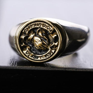 925 Sterling Silver Vintage Opening Small Tail Praying Hands Unisex Ring - SolaceConnect.com