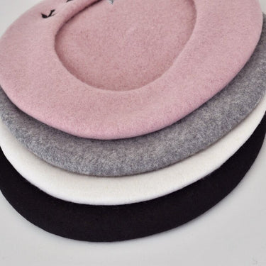 Artistic Embroidery Flat Cap Winter Wool Felt Berets for Women  -  GeraldBlack.com