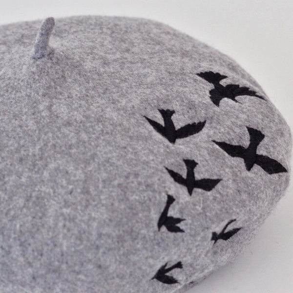 Artistic Embroidery Flat Cap Winter Wool Felt Berets for Women  -  GeraldBlack.com