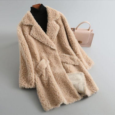 Autumn 100% Real Fur Coat Female Winter Casual Sheep Shearling Coat Women Clothing Wool Jacket - SolaceConnect.com