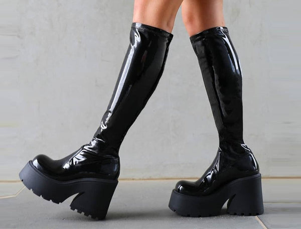 Big Size 43  Winter Women's Boots Gothic Punk Fashion Knee High Non-Slip Platform Shoes Motorcycle Boots  -  GeraldBlack.com