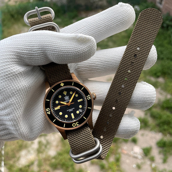 Men's Sapphire Swiss Luminous Mechanical Movement Wristwatch