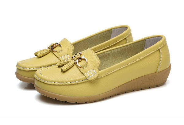 Casual Women's Plus Size Genuine Leather Slip-on Flats Moccasins Loafers - SolaceConnect.com