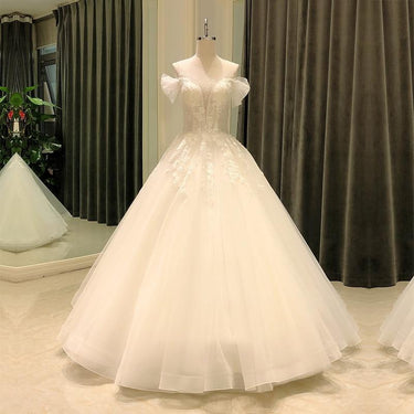 Elegant Lace Short Sleeve Crystal Bridal Wedding Gown Dresses for Bride  -  GeraldBlack.com