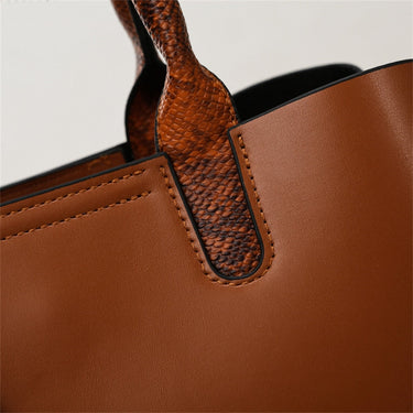 Large Capacity Leather Crossbody Casual Elegant Purses and Handbags Ladies Shoulder Tote Bag  -  GeraldBlack.com