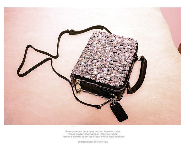 Luxury Diamonds Women Rhinestone Shoulder Chain Black Genuine Leather Messenger Crossbody Handbag  -  GeraldBlack.com