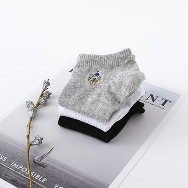 Men's 3 Pairs Black White Gray Business Embroidery Combed Cotton Ankle Socks - SolaceConnect.com