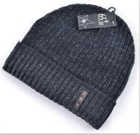 Men's Designer Wool Plus Velvet Knitted Bonnet Skullies Hats for Winte ...