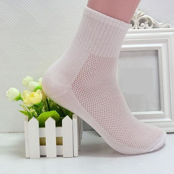 Men's Durable Breathable Anti-Static Solid Color Short Socks for Summer - SolaceConnect.com