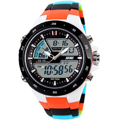 Men's Masculino Waterproof Silicone Quartz Sports Watch in Military Fashion - SolaceConnect.com