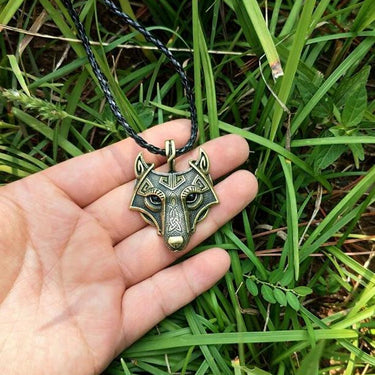 Norse Wolf Head Vikings Alloy Pendant Fashion Necklace in Rope Chain - SolaceConnect.com