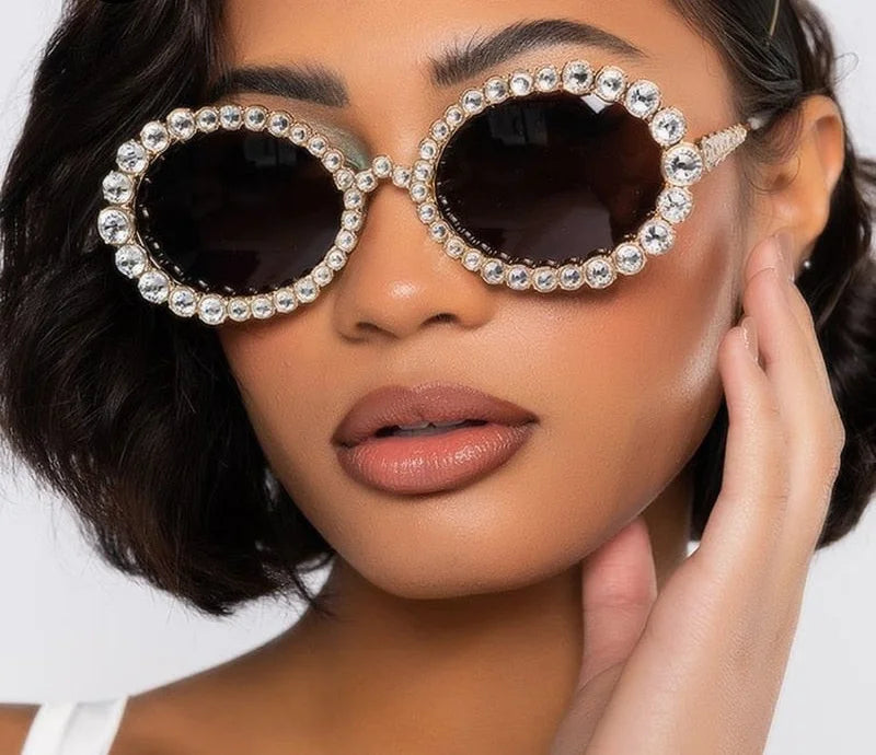 Oversized Female Fashion Round Diamond Decro Shades Big Frame Oval Bling Crystal Dazzling Sunglasses  -  GeraldBlack.com