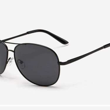 Retro Classic Men's Metal Frame UV400 Polarized Sunglasses - SolaceConnect.com