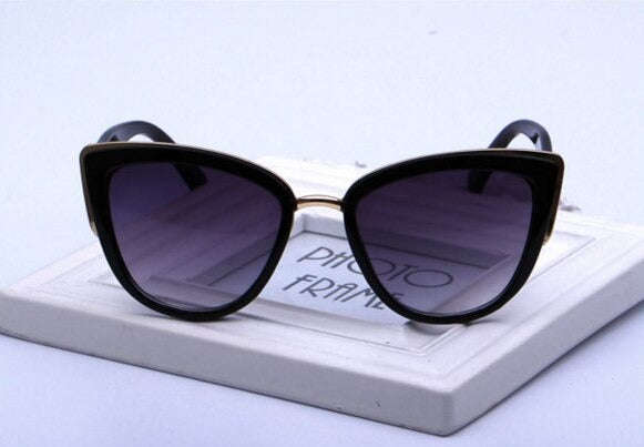 Retro Fashion Cat Eye Half Metal Frame Vintage Design Women's Sunglasses  -  GeraldBlack.com