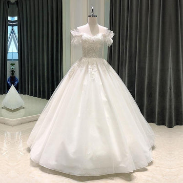 Simple Ball Gown Elegant Puff Sleeve Beads Decorated Bridal Wedding Gowns - SolaceConnect.com