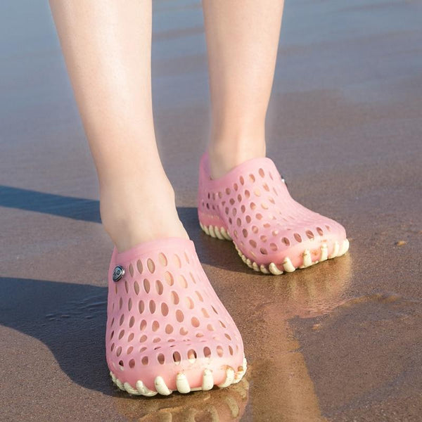 Unisex Summer Outdoor Garden Walking Beach Water Slippers Sneakers Shoes  -  GeraldBlack.com