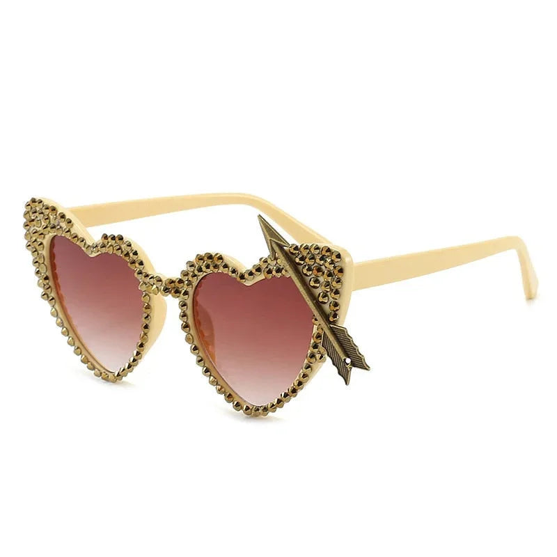 Valentine Gift Heart Shaped Glitz Sunglasses With Diamond Decor Crystal Dazzling Beach Sun Glasses  -  GeraldBlack.com