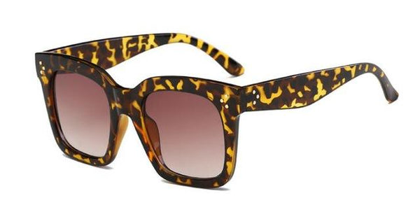 Vintage Fashion Big Square Frame Designer Gradient Sunglasses for Women - SolaceConnect.com