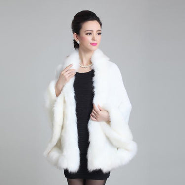 Winter Fashion Women's Leather Grass Fox Fur Collar Shawl Cape - SolaceConnect.com