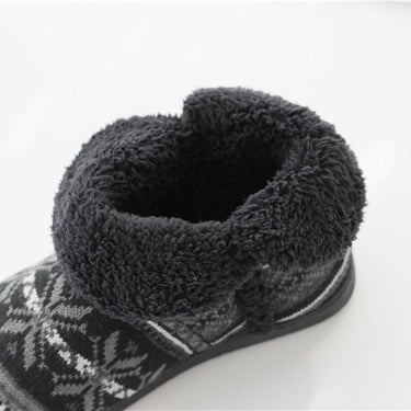 Winter Warm Cotton Fabric Home Slippers for Both Male and Female - SolaceConnect.com