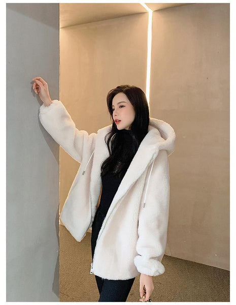 Real Sheep Shearling Fur Coat Female Winter Hooded Wool Coat Women Warm Thick Jackets Casual - SolaceConnect.com