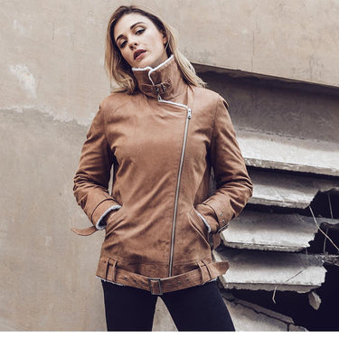 Women Real Pigskin Leather Faux Fur Full Sleeves Shearling Jacket - SolaceConnect.com