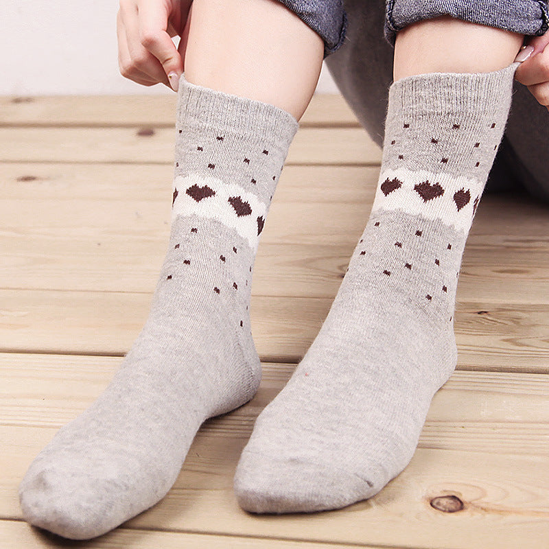 Women's 5 Pairs lot Wool Winter Warm Cashmere Heart Pattern Socks  -  GeraldBlack.com