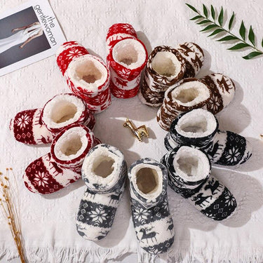 Women's Animal Printed Winter Coral Fleece Indoor Plush Slippers - SolaceConnect.com