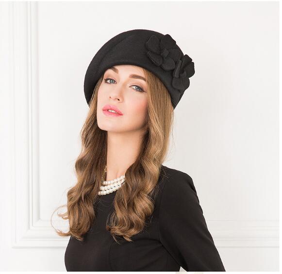Women's Elegant Style Leisure Fashion Winter Woolen Beret Cap - SolaceConnect.com