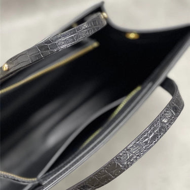 Women's Fashion Synthetic Leather Zipper Closure Large Soft HandBags  -  GeraldBlack.com