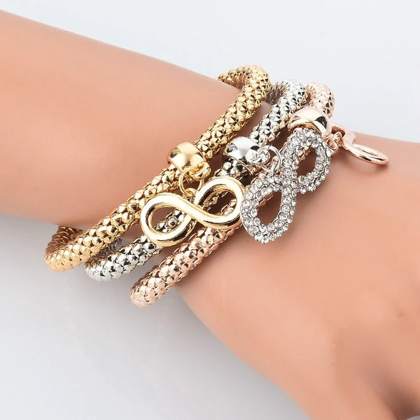 Women's Gold Color Crystal Heart Charm Bracelets for Wedding and Party  -  GeraldBlack.com