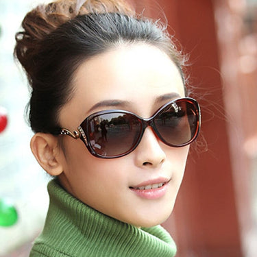 Women's Hot Polarized Fashion Plastic Sunglasses with UV400 Protection  -  GeraldBlack.com