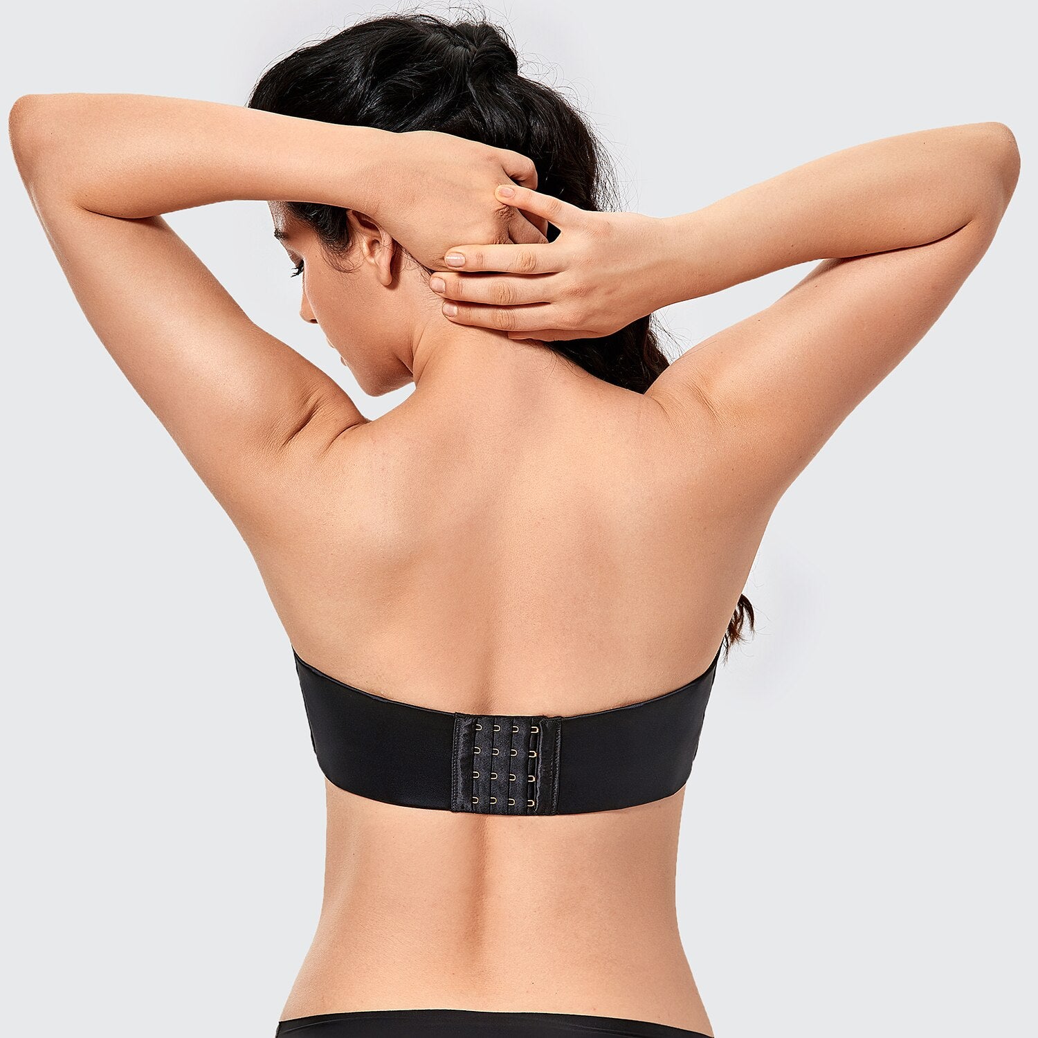 Women's Seamless Underwire Bandeau Strapless Minimizer Bra in Black Color - SolaceConnect.com