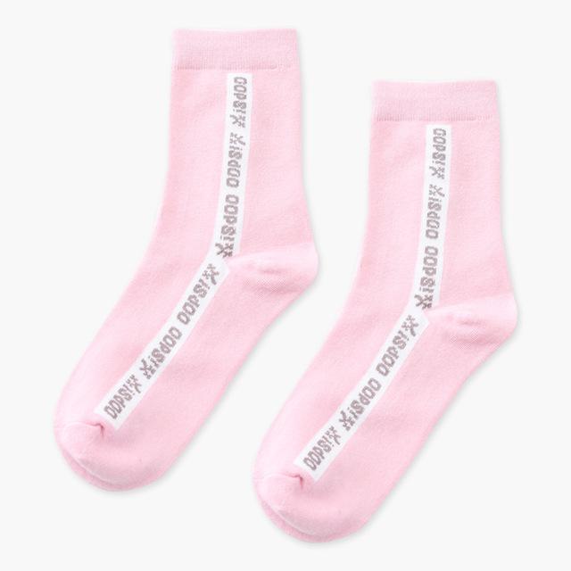 Women's Soft Breathable Letter Patterned Short Art Socks for Skateboard - SolaceConnect.com