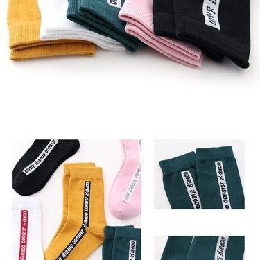Women's Soft Breathable Letter Patterned Short Art Socks for Skateboard - SolaceConnect.com