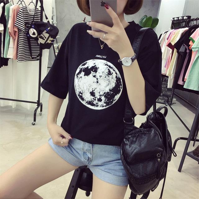 Women's Summer Personality Planet Moon Printed Loose Slim T-Shirts - SolaceConnect.com